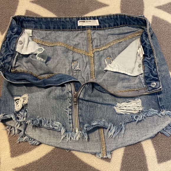 Zipper denim skirt - Picture 3 of 3